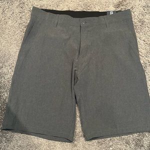 Surf Style Performance Men’s 18” Hybrid Shorts